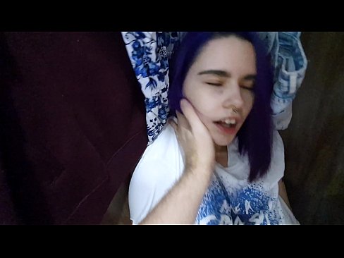 ❤️ Znalazłem moją siostrę w szafie i pomogłem jej dojść ☑ Porno at us